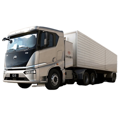 Traktor BYD 6x4 z czystą elektryczną skrzynią biegów automatycznej (wersja z ładowaniem o 555 stopni)