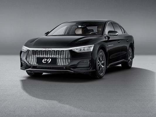BYD e9 czysto elektryczny wydajny pojazd służbowy o zasięgu 506 kilometrów