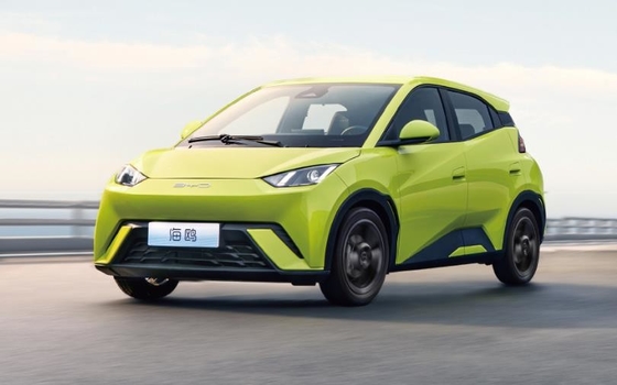 BYD Czysty elektryczny 305KM Kompaktny samochód rodzinny