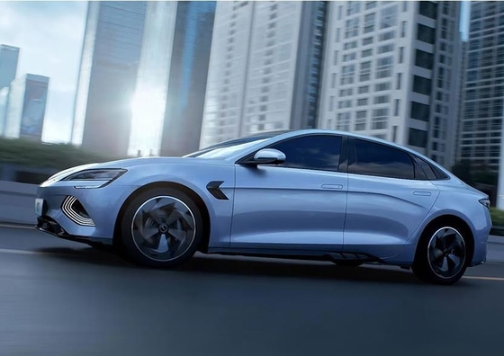 BYD Czysty elektryczny 650 km zasięg Wydajność 4WD Coupé Seal