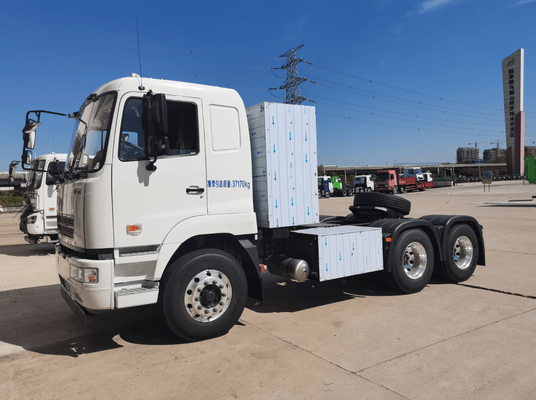 Geely Zdalny M5 Czysty elektryczny 6x4 Traktor 423 kWh