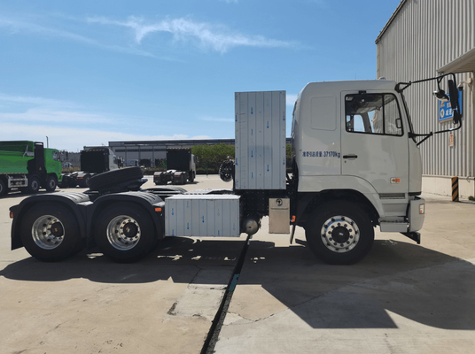 Geely Zdalny M5 Czysty elektryczny 6x4 Traktor 423 kWh