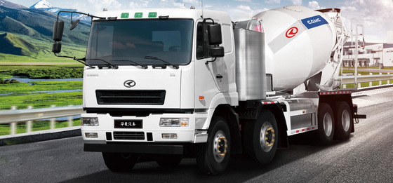 China Geely, wersja standardowa M7, ładowanie CATL-350Kwh, 12 metrów sześciennych, 8x4 ciężarówka do mieszania cementu