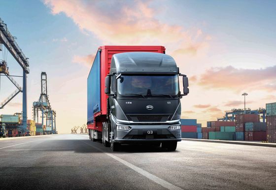 System Multimedialny Q3 Tractor Long Range Edition w Zestawie